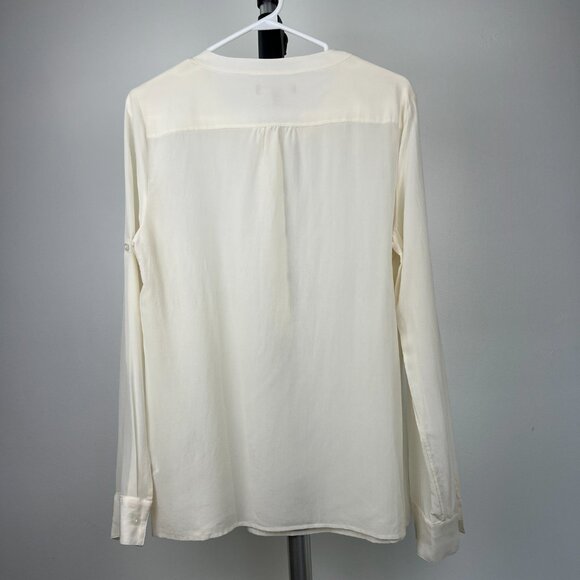 Sz M- Banana Republic Silk‎ Cream Roll-up Sleeve Snap Button Half Placket Blouse - Picture 8 of 13
